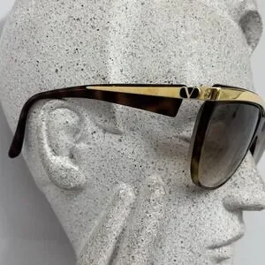 Valentino | Accessories | Vintage Valentino V583 Tortoise  display picture 2